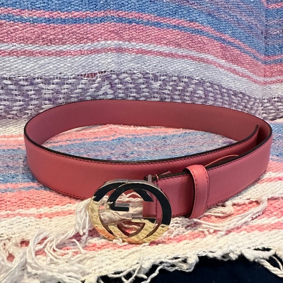 100% AUTHENTIC GUCCI BELT DARK PINK GOLD CLASP - Picture 1 of 6